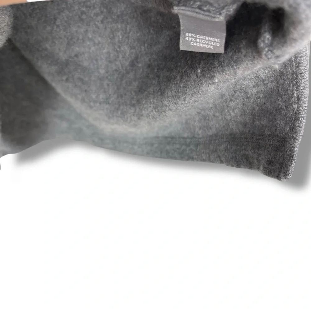 TSE for Neiman Marcus Cashmere Sweater V Neck Oversized Grey XS Quiet Luxury